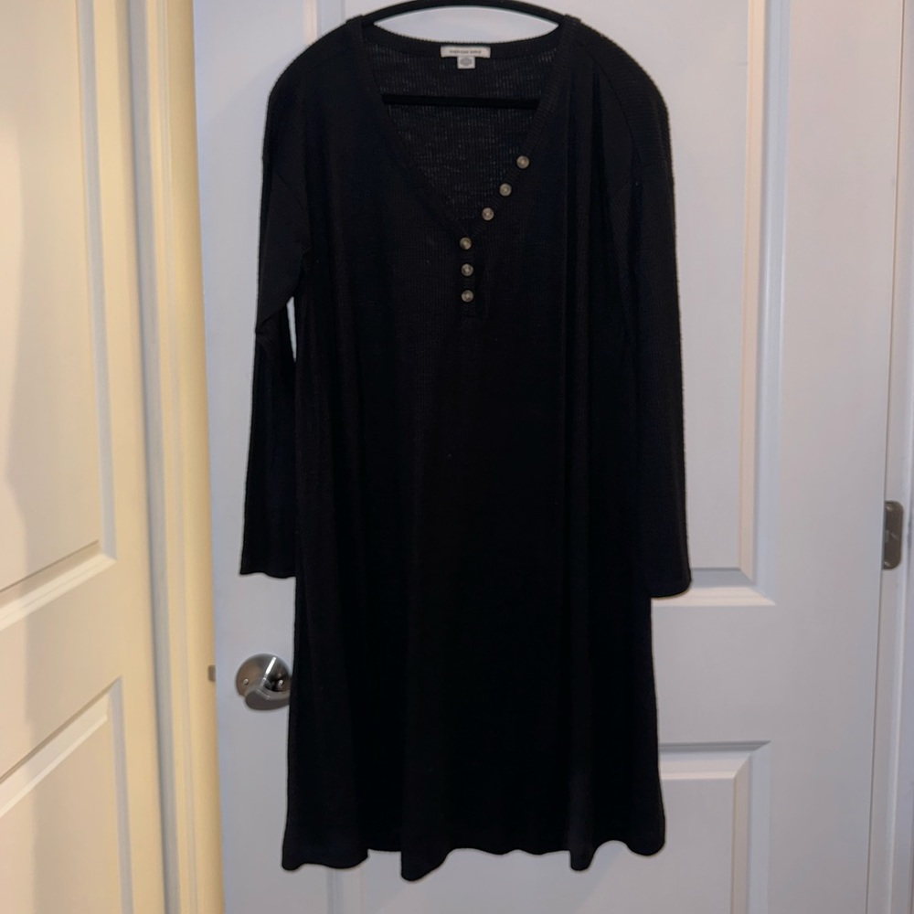 American Eagle Black V-Neck Button Dress; Size L Long